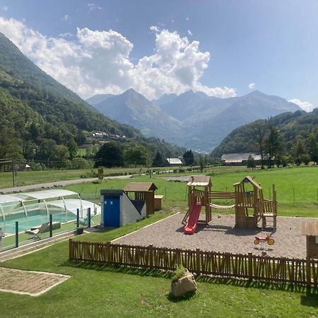 Camping Happy Pyrenees Saligos 外观 照片