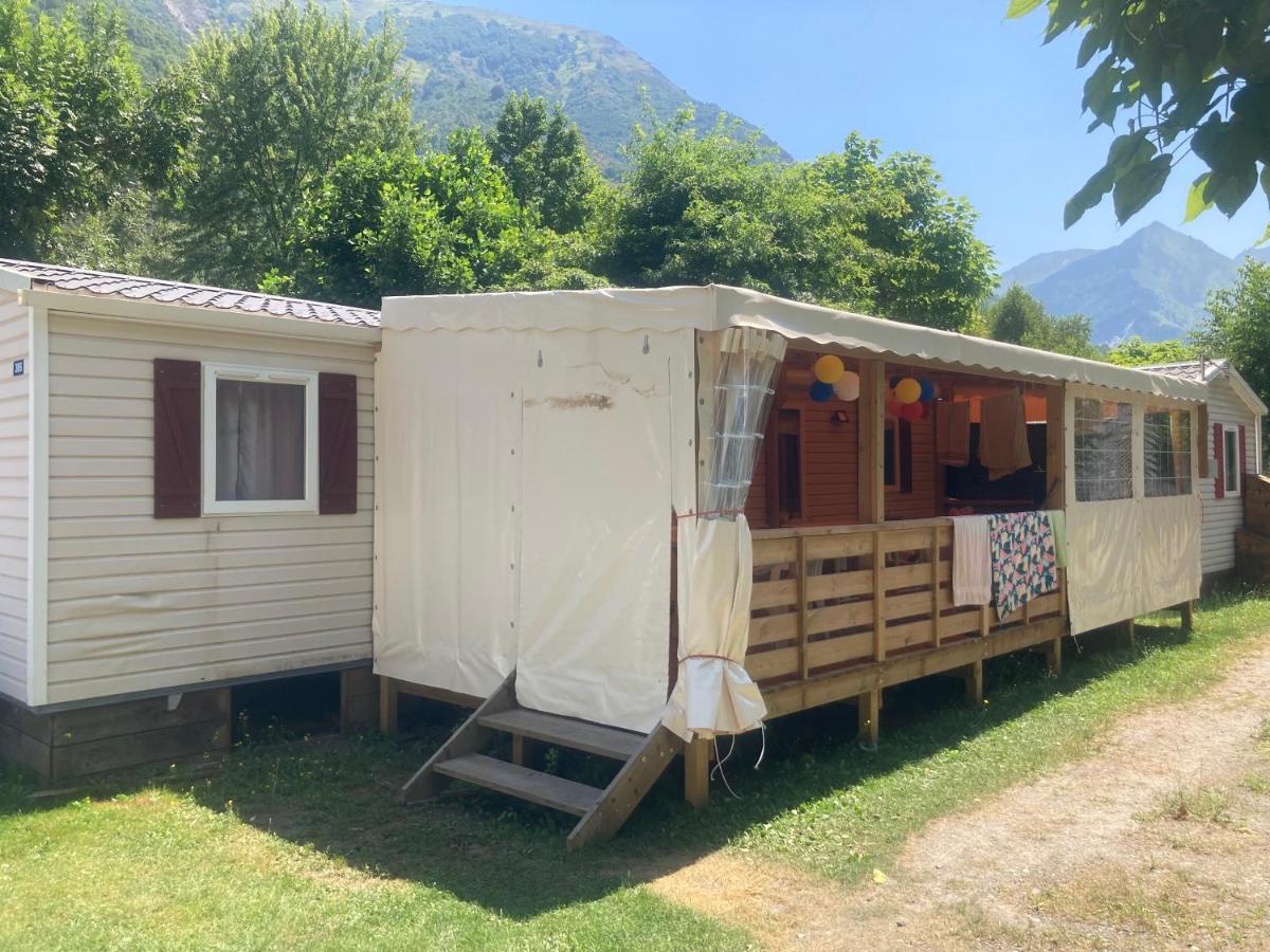 Camping Happy Pyrenees Saligos 外观 照片
