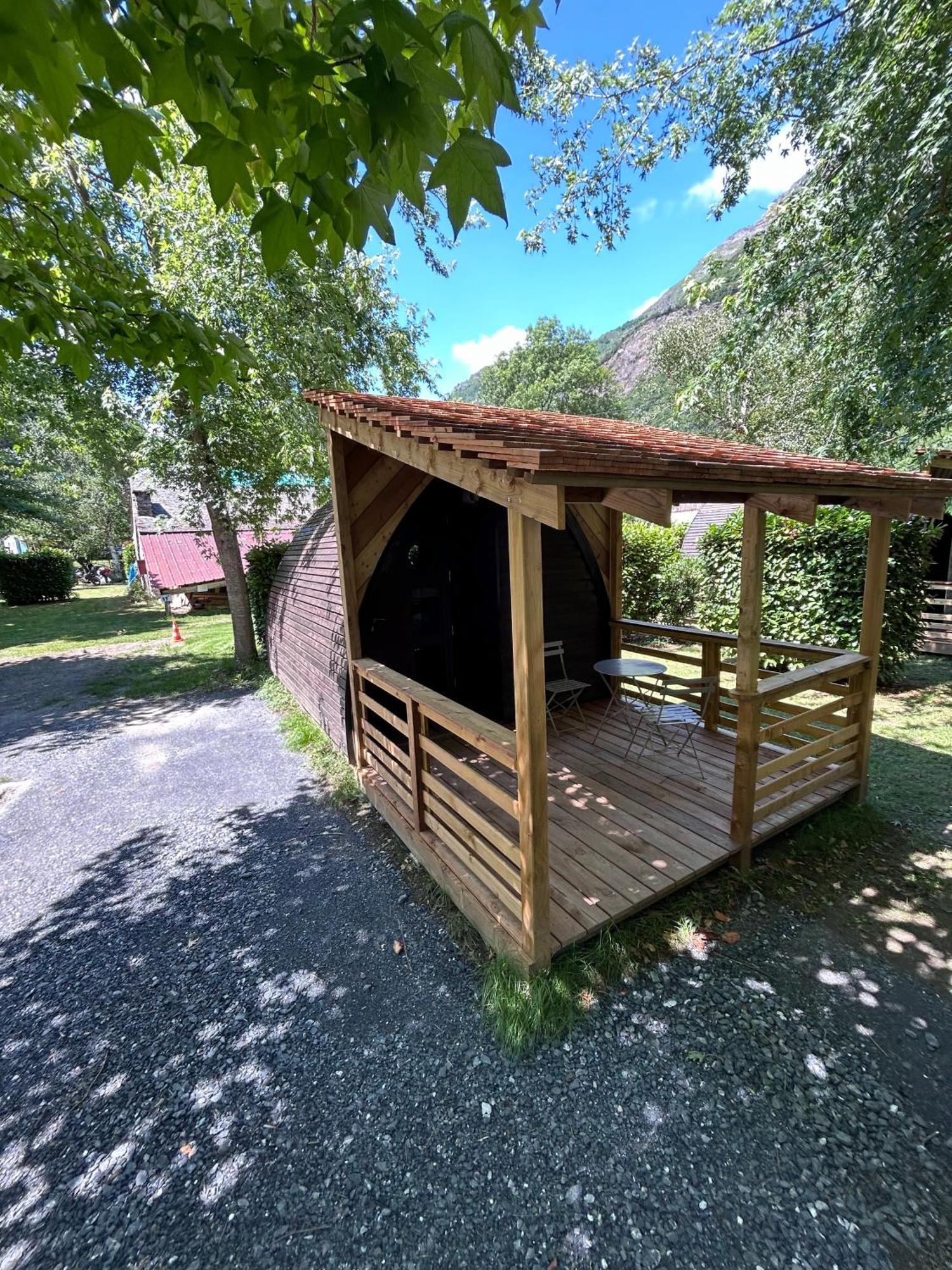 Camping Happy Pyrenees Saligos 外观 照片